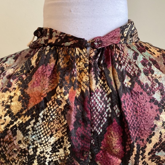 Rebecca Taylor Silk  Snakeprint Mock Neck Blouse - Picture 7 of 12